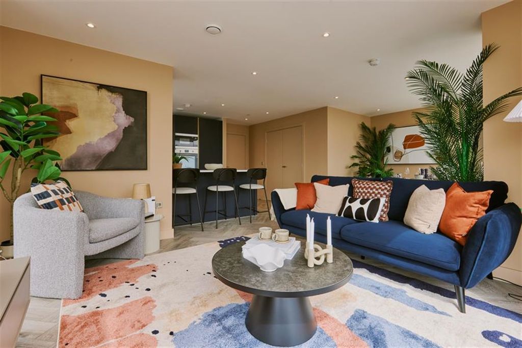 Property photo 1 of 16 (Main)