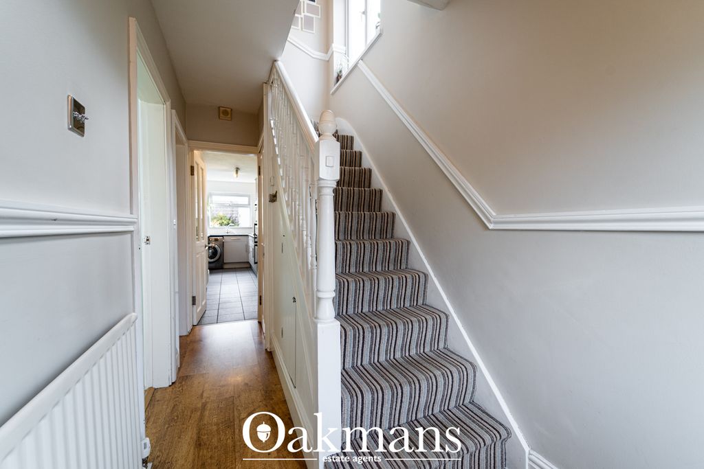 Property photo 2 of 51 Hallway