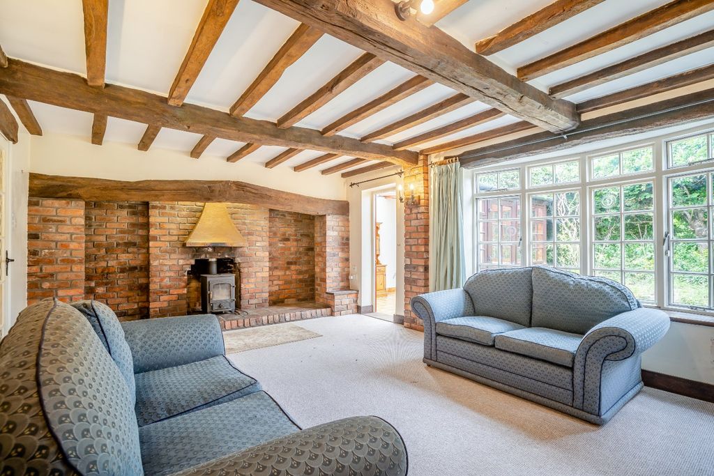 Property photo 2 of 16 Drawing Room