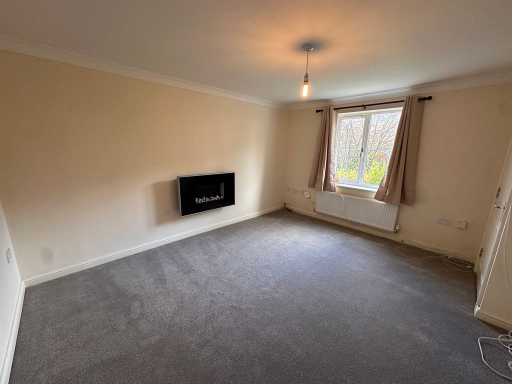 Property photo 3 of 9 View