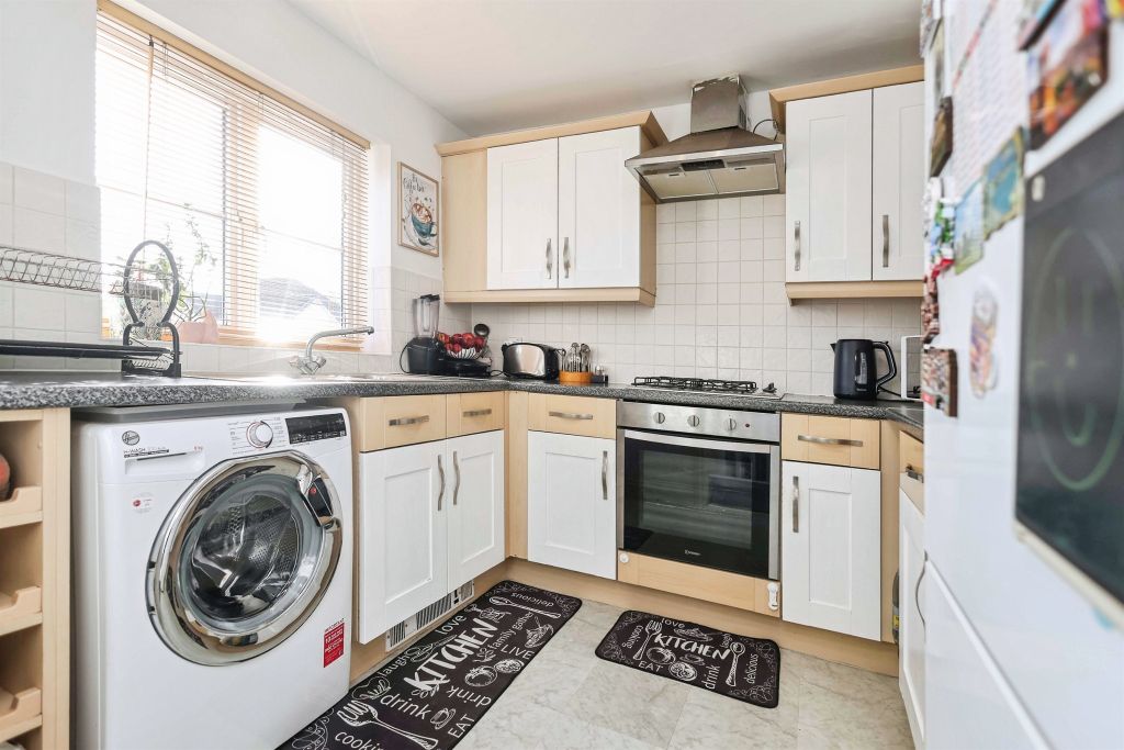 Property photo 3 of 17