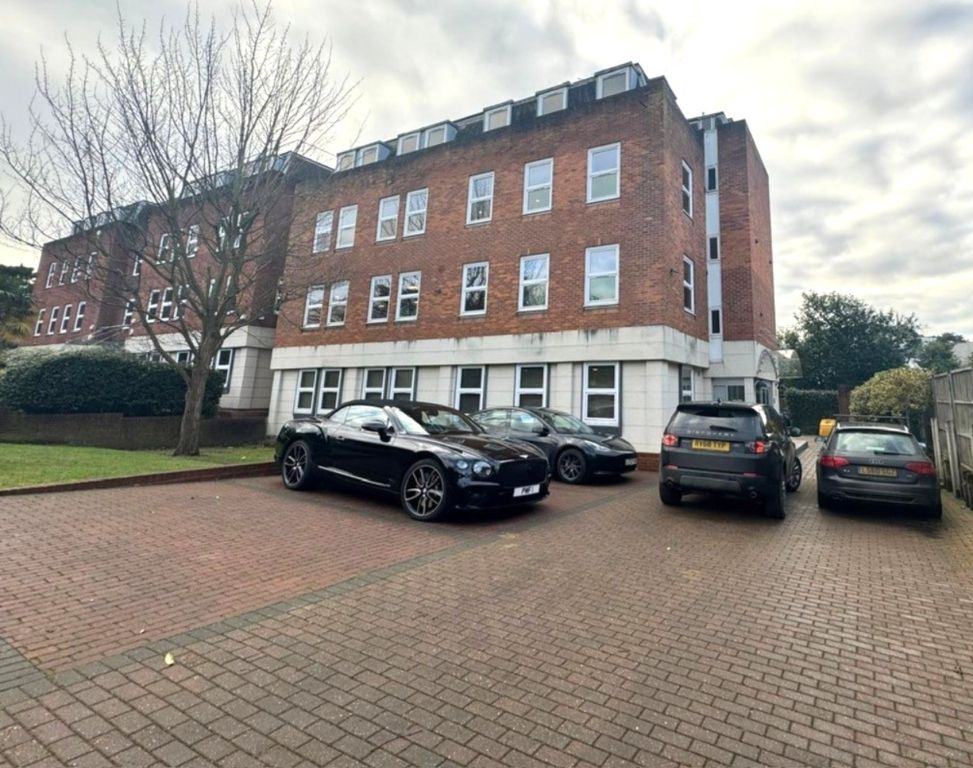 Property photo 1 of 1