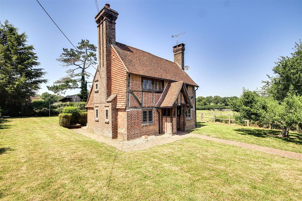 Property photo 3 of 18 Img_1040-Img_1042.Jpg