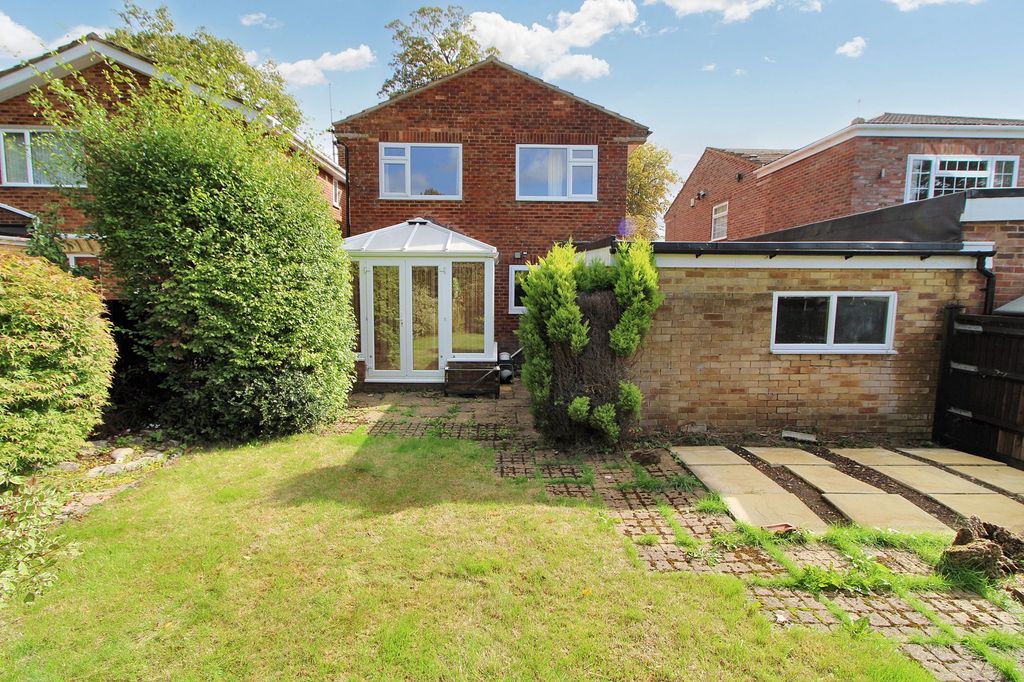 Property photo 3 of 21 Photo 11