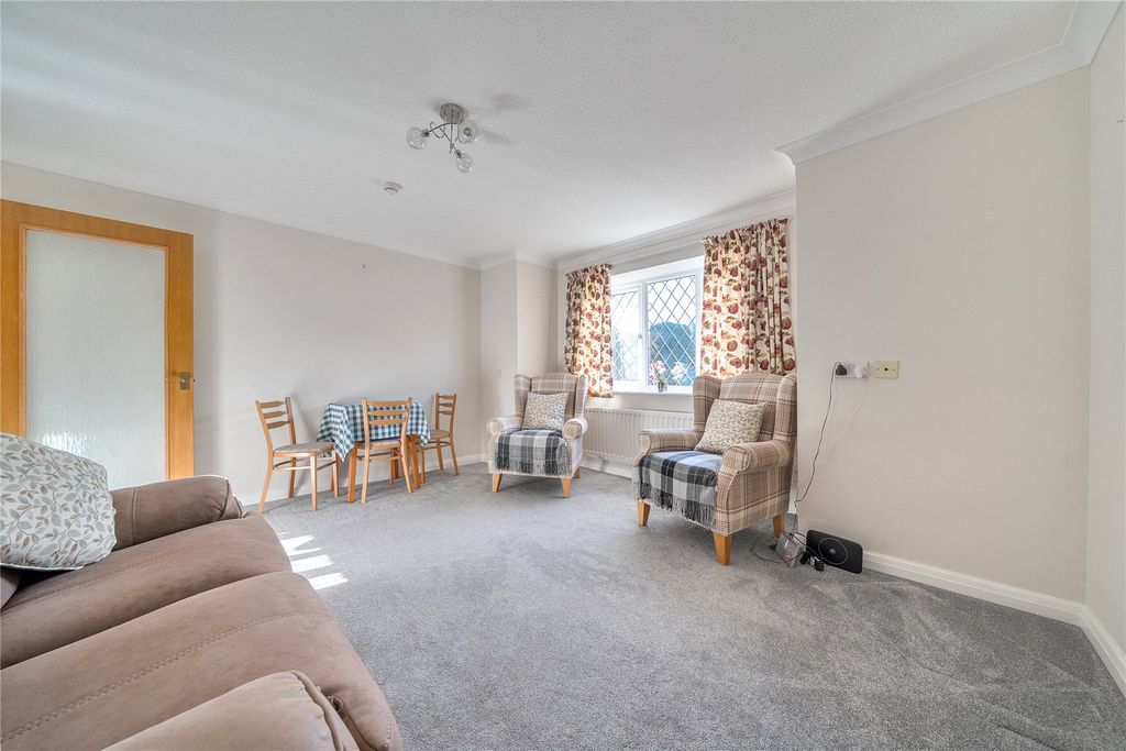 Property photo 3 of 12 Picture No. 06