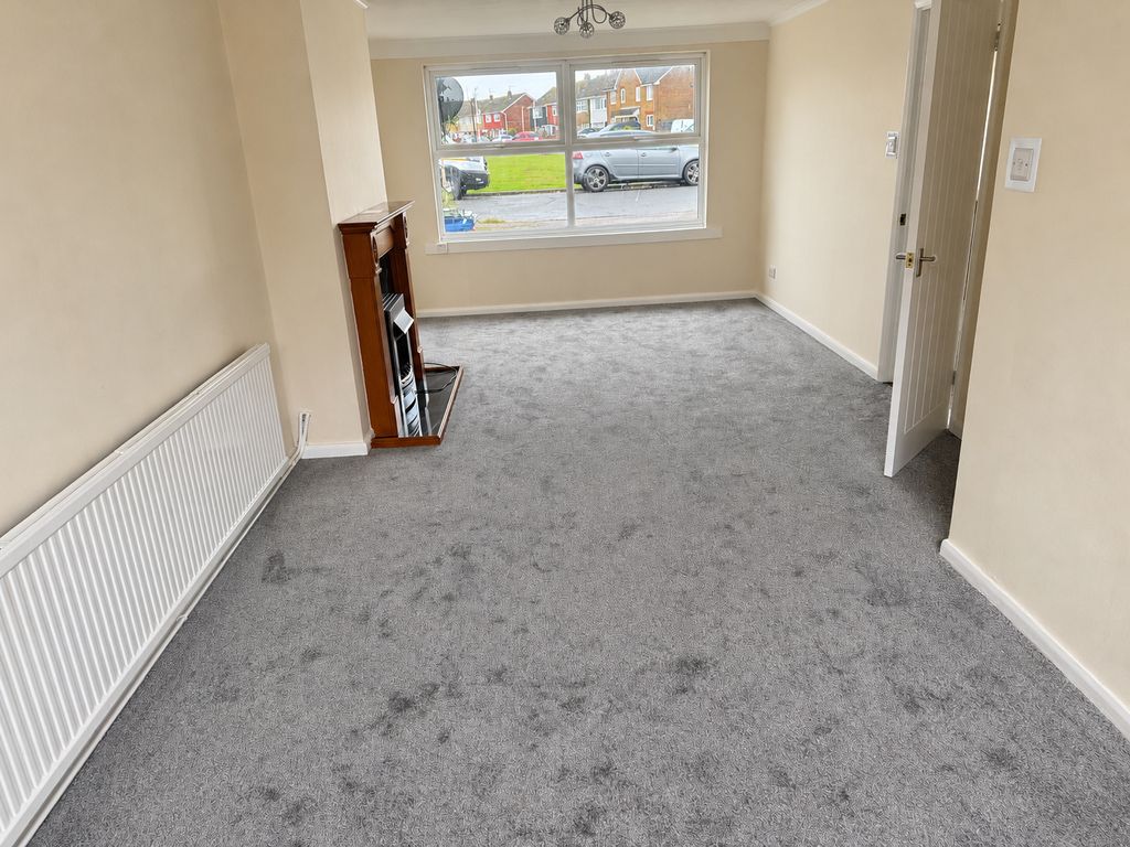 Property photo 2 of 12 Photo
