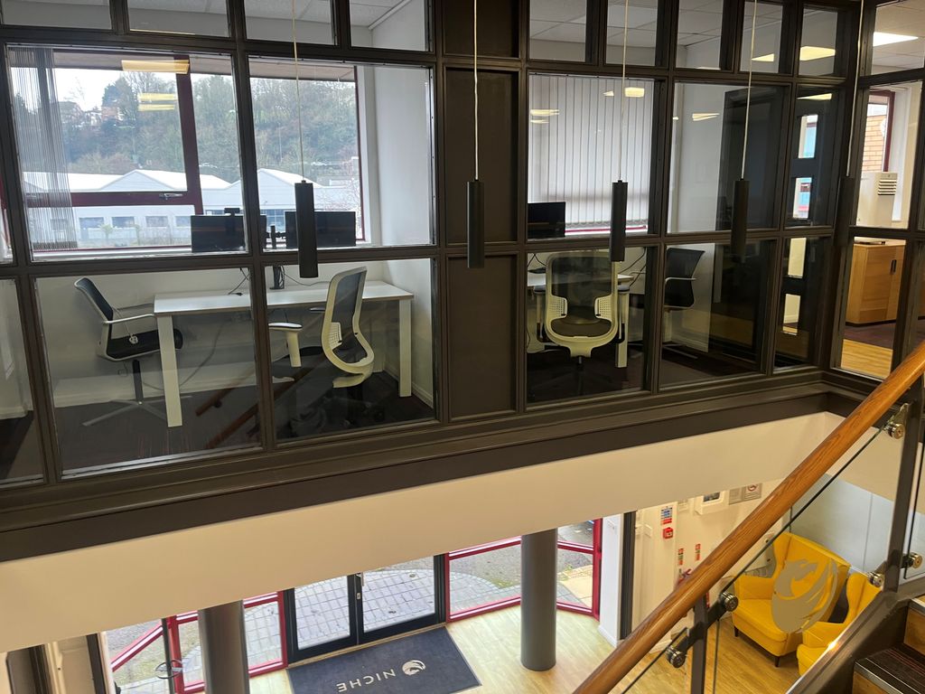 Property photo 3 of 18 First Floor Front Offices