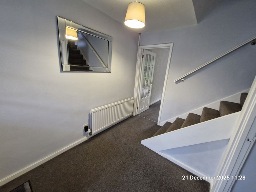 Property photo 2 of 10 20251221_112846