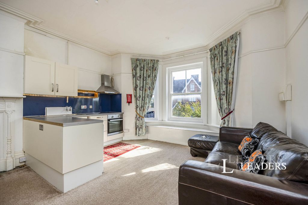 Property photo 1 of 13 Pbox-Img.Jpg