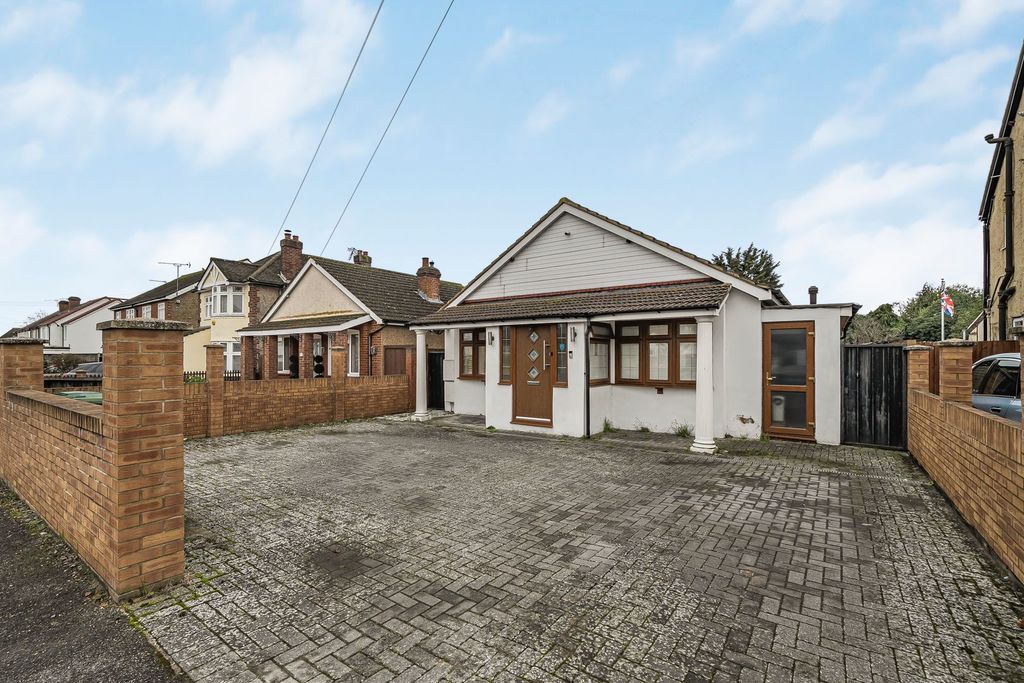 Property photo 1 of 24