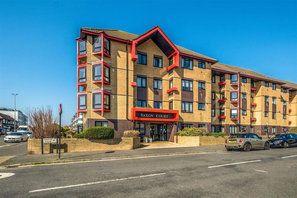 Property photo 1 of 18 17 Saxon Court-15.Jpg