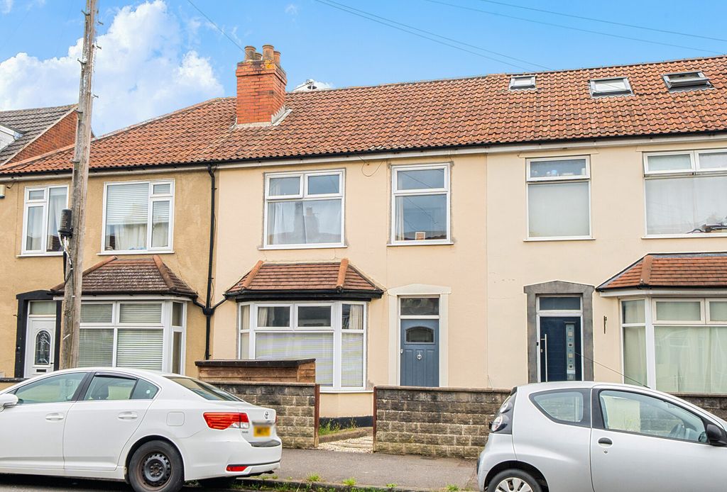 Property photo 1 of 19 1477685-2-6A33d70...