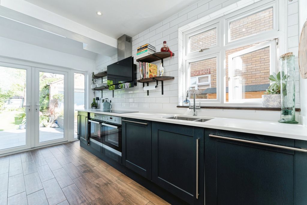 Additional image 4 of 3 bed semi-detached house for salePerne Road, Cambridge CB1