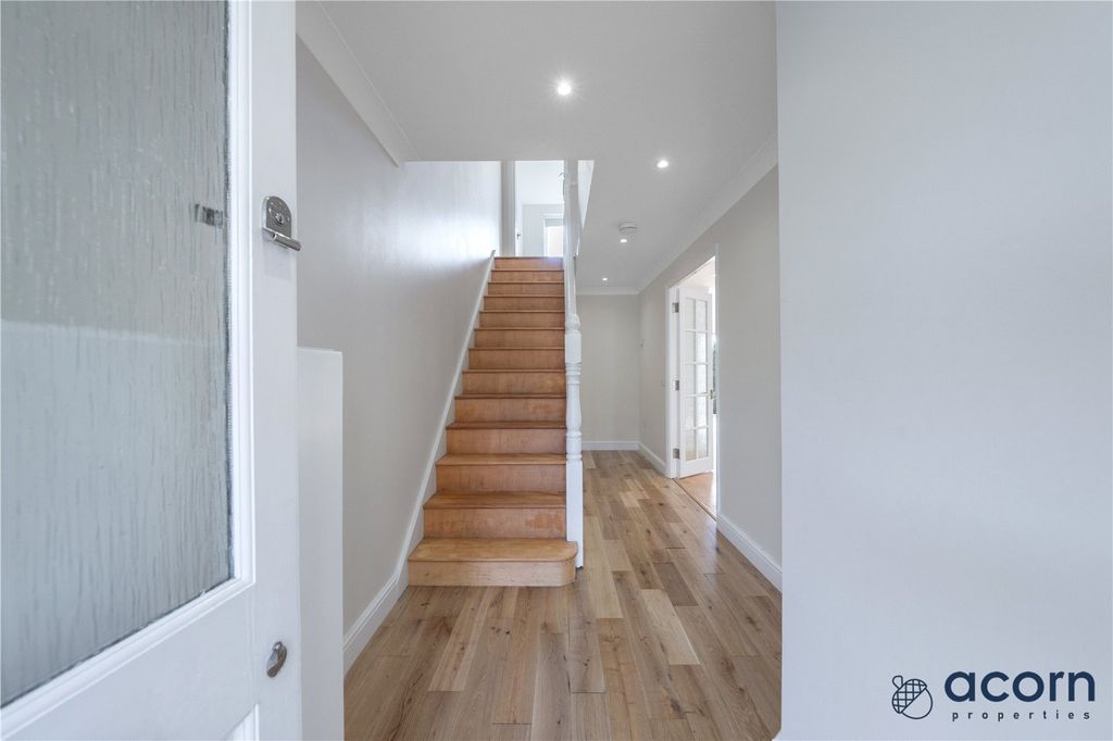 Property photo 2 of 18 Picture No. 03