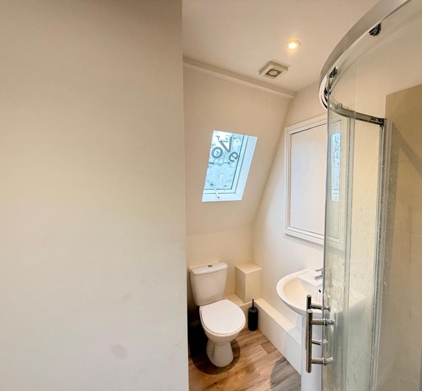 Property photo 2 of 5 Photo 2