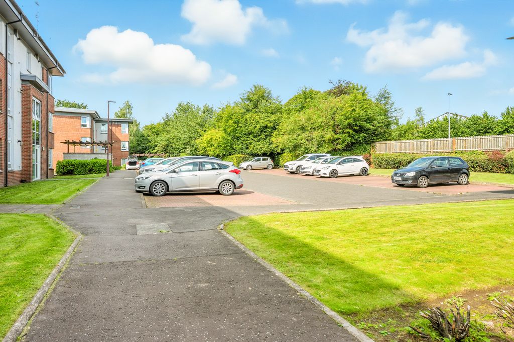 Property photo 3 of 16