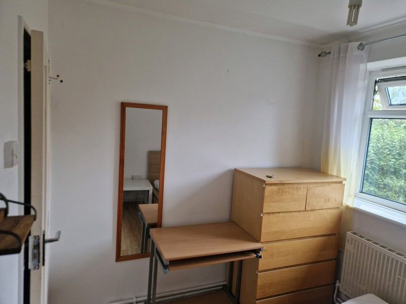 Property photo 3 of 8 Bedroom