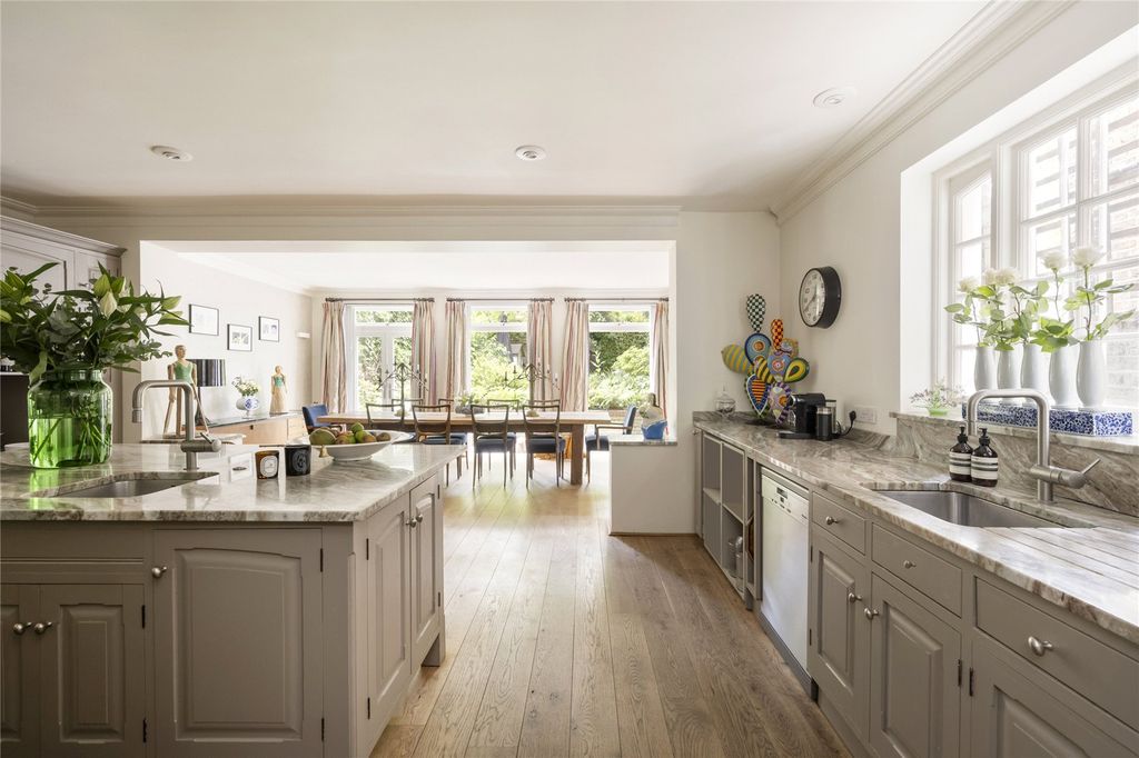 Property photo 3 of 13 Picture No. 04