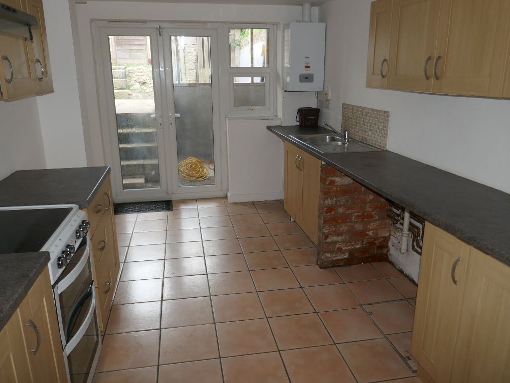 Property photo 3 of 7