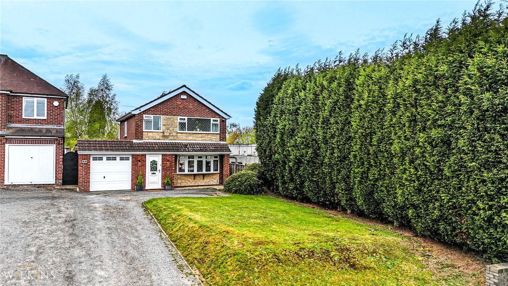 Property photo 2 of 39 Picture No. 32