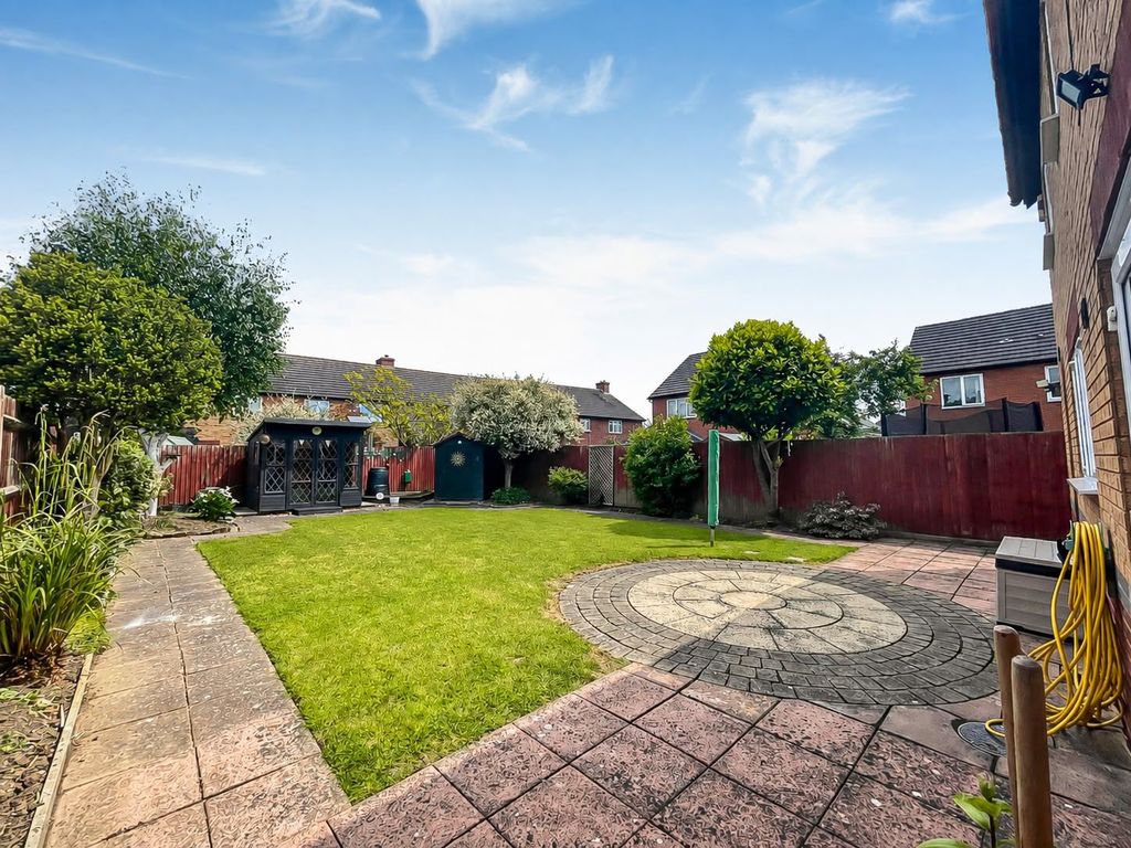 Property photo 2 of 13