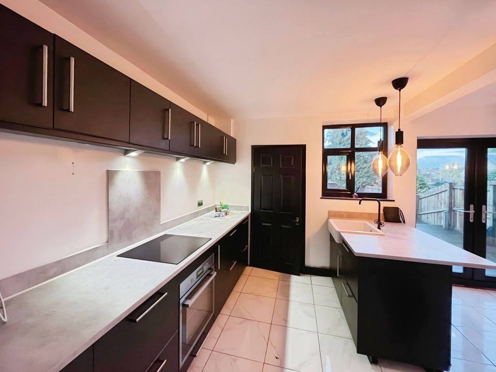 Property photo 3 of 10 Kitchen/Diner