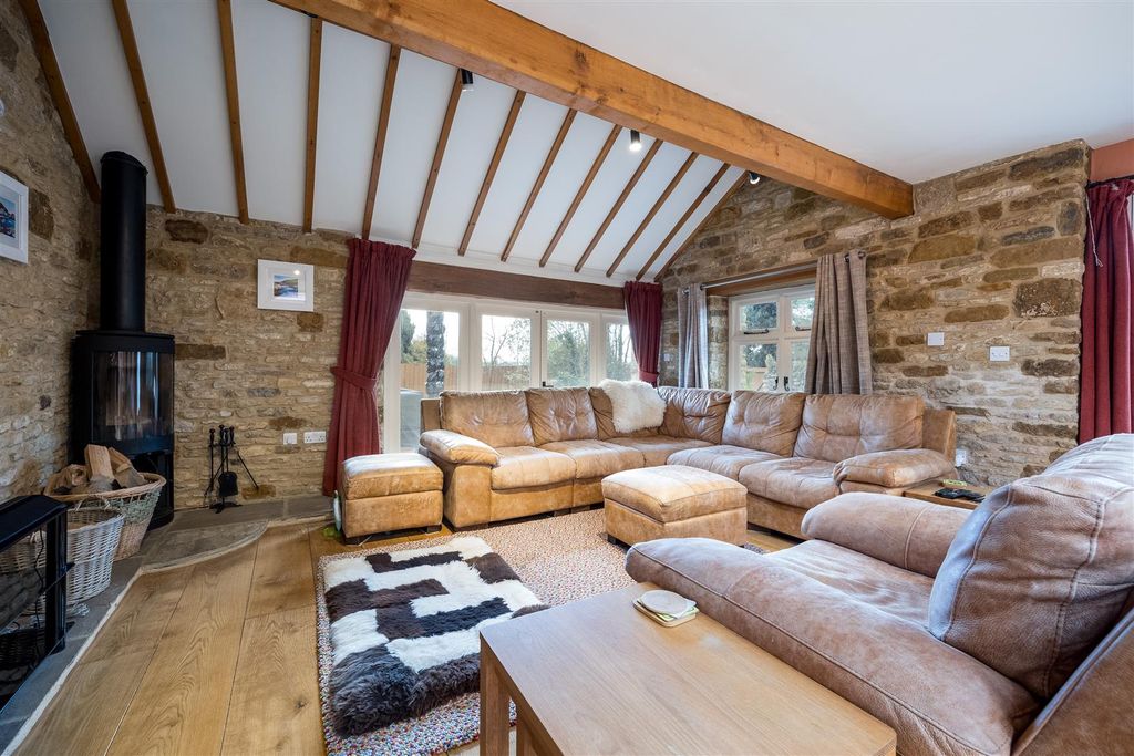 Property photo 2 of 22 Wideangles.Co.uk_3L9A4494E.Jpg