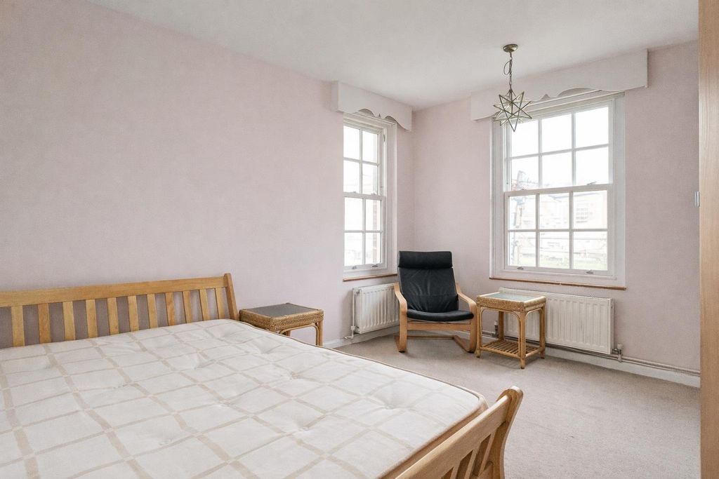 Property photo 3 of 5 53 Circus Lodge 3 17.02 .Png