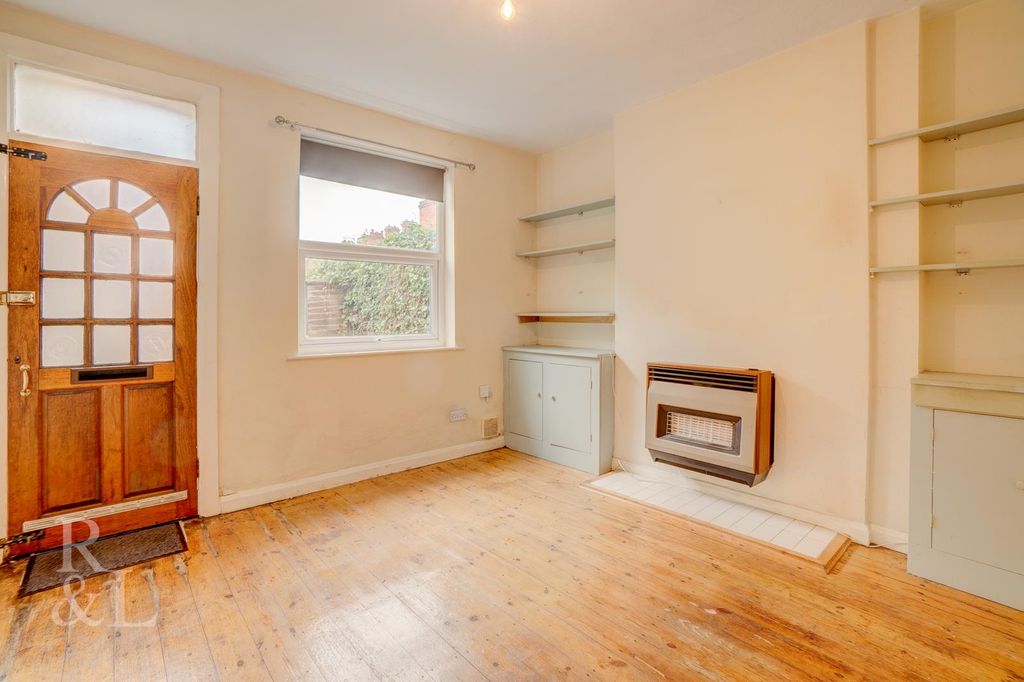 Property photo 3 of 12 Batched (7).Jpg