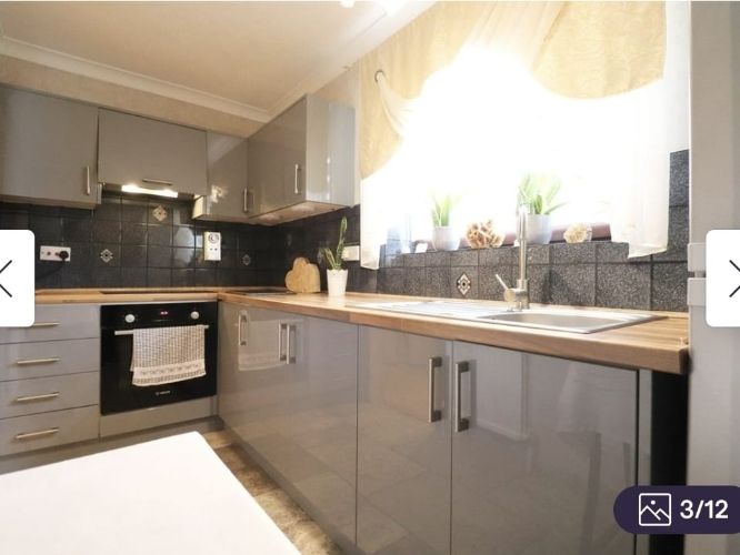 Property photo 1 of 8 Cover