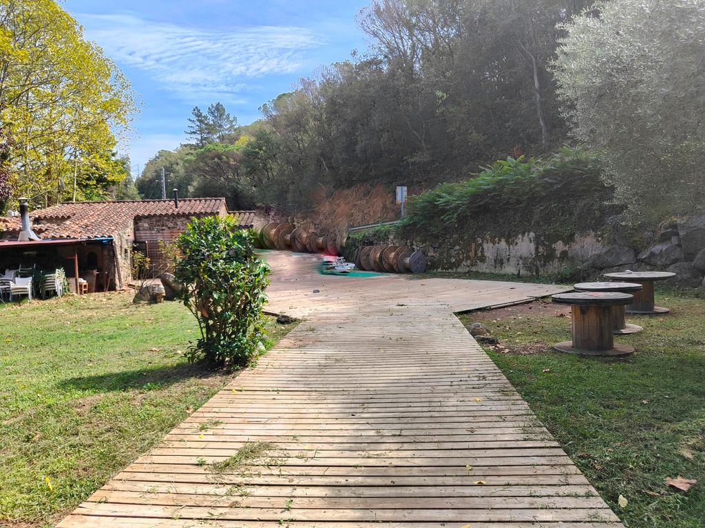 Property photo 1 of 30