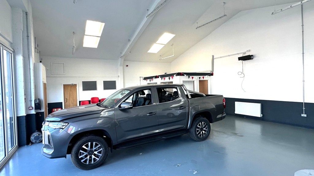 Property photo 2 of 6 Photo 3