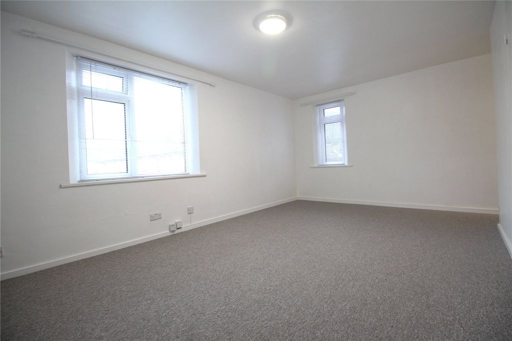 Property photo 2 of 7 Picture No. 03