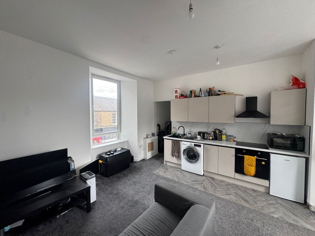 Property photo 2 of 9 Photo 2