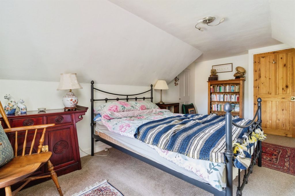 Additional image 22 of 4 bed semi-detached house for saleCourtenay Road, Newton Abbot TQ12