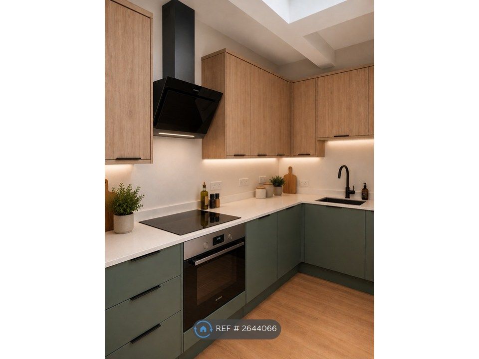 Property photo 1 of 3