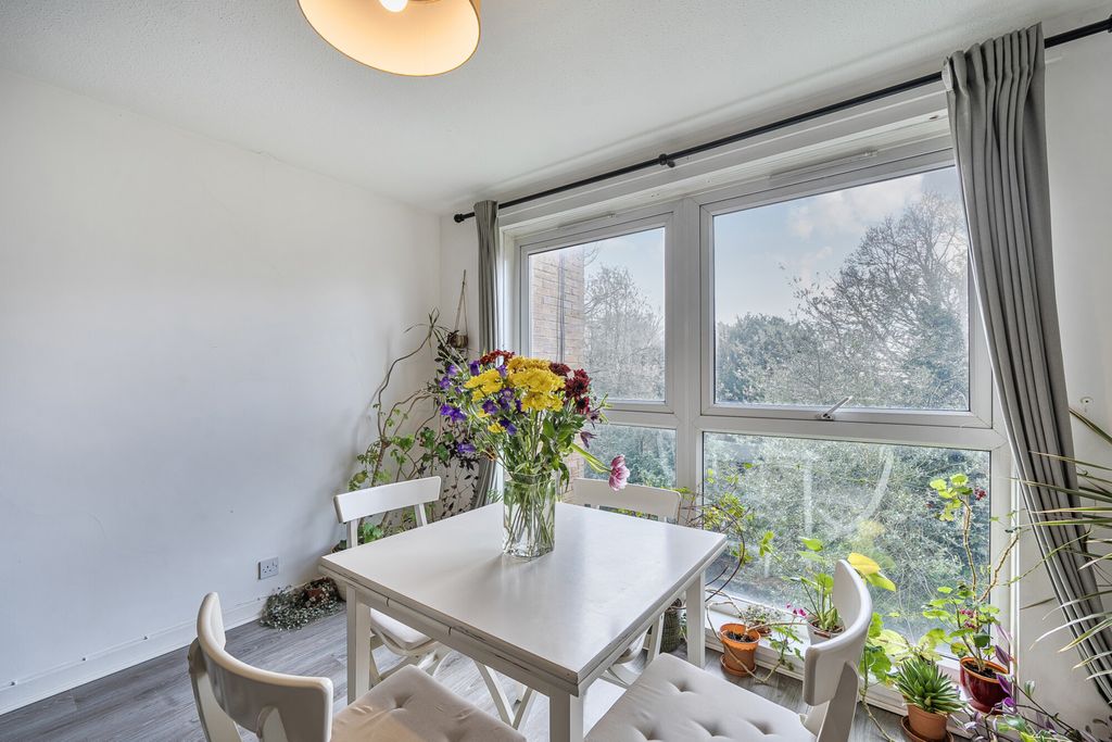 Property photo 2 of 18 1417056-3-699c51A...