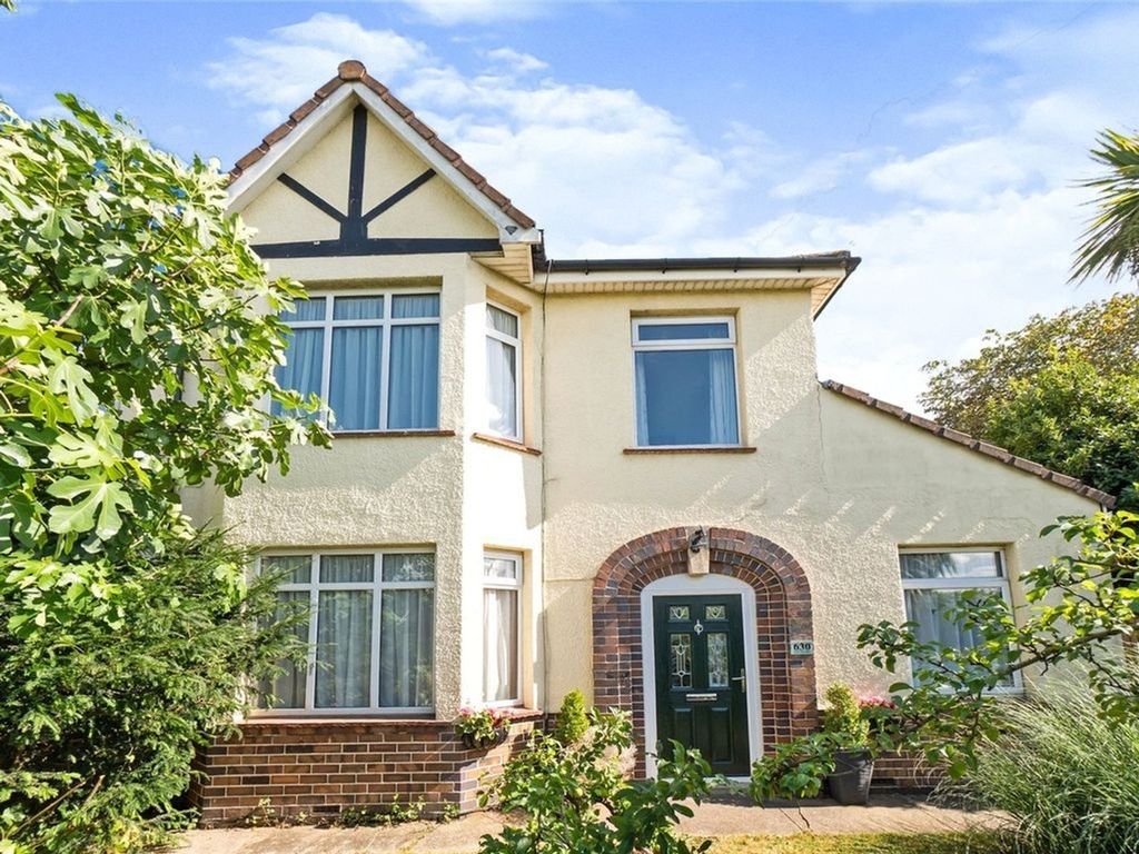 Property photo 2 of 7 A Charming Front View Of The Property Featuring A ...