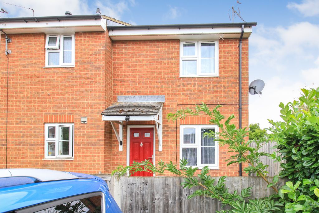 Property photo 2 of 16 25 Alma Chase, Terrington St Clement, King's Lynn, Norfolk, Pe34 4Lj