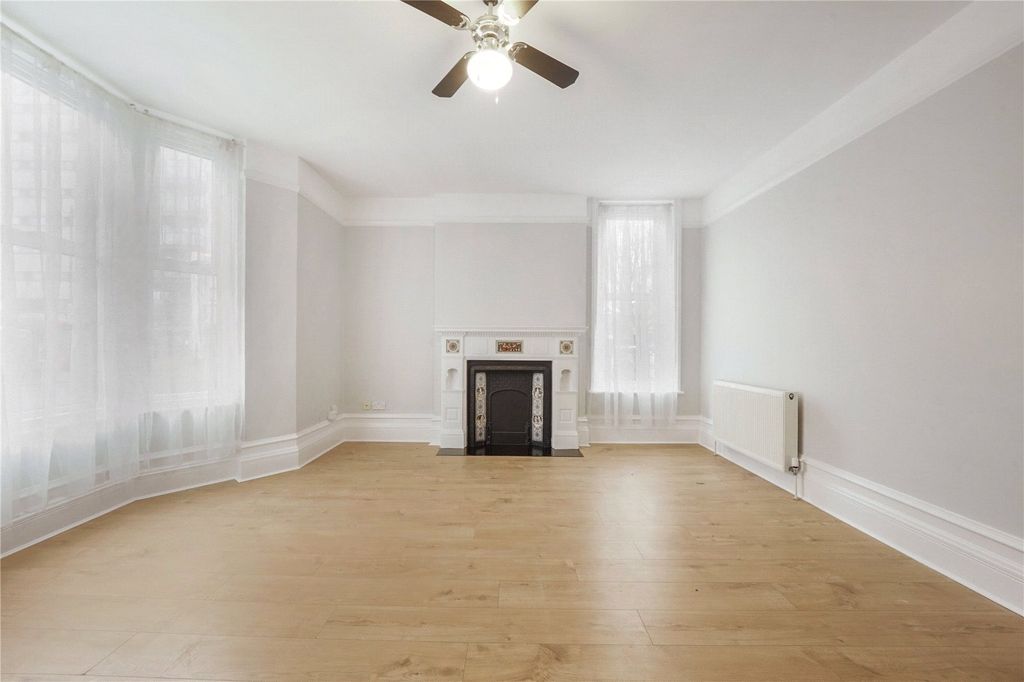 Property photo 2 of 15 Picture No. 07