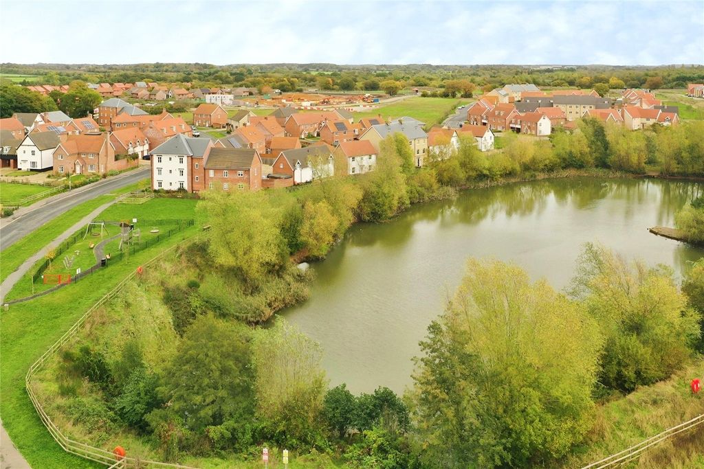 Property photo 3 of 13 Picture No. 25