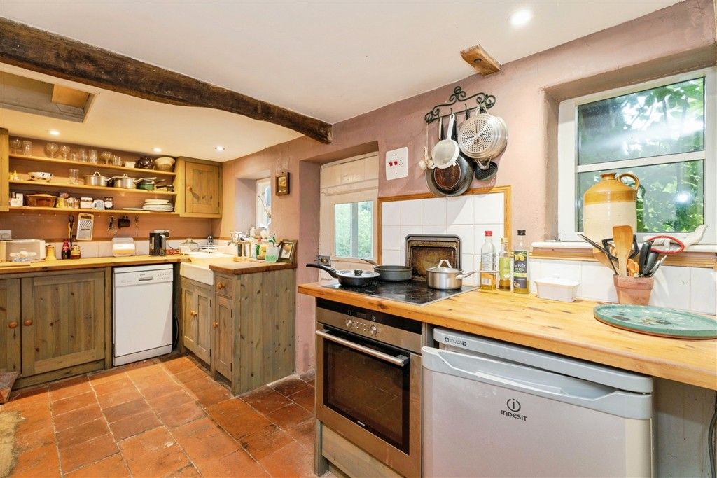 Property photo 2 of 4