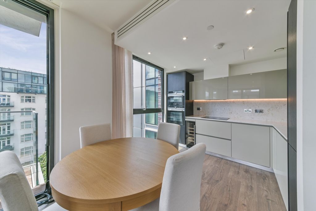 Property photo 3 of 15 Image