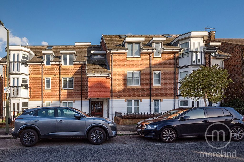 Property photo 1 of 10 4719860