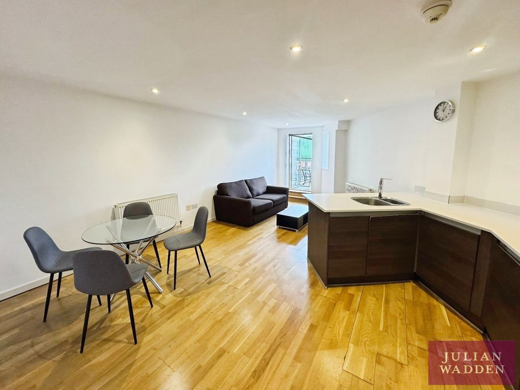 Property photo 2 of 15 Picture 2