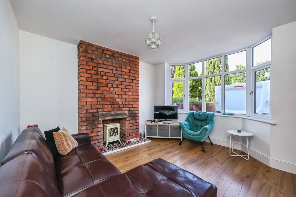 Property photo 3 of 15 Pbox-Img.Jpg
