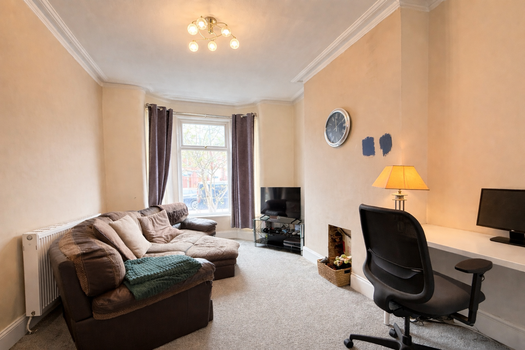 Property photo 2 of 12