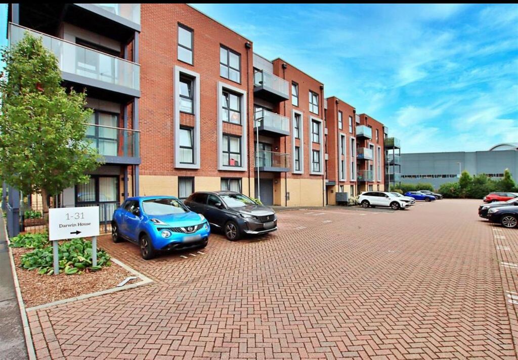 Property photo 1 of 9