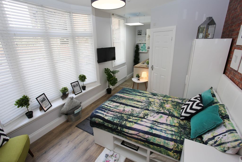 Property photo 3 of 16 3818922