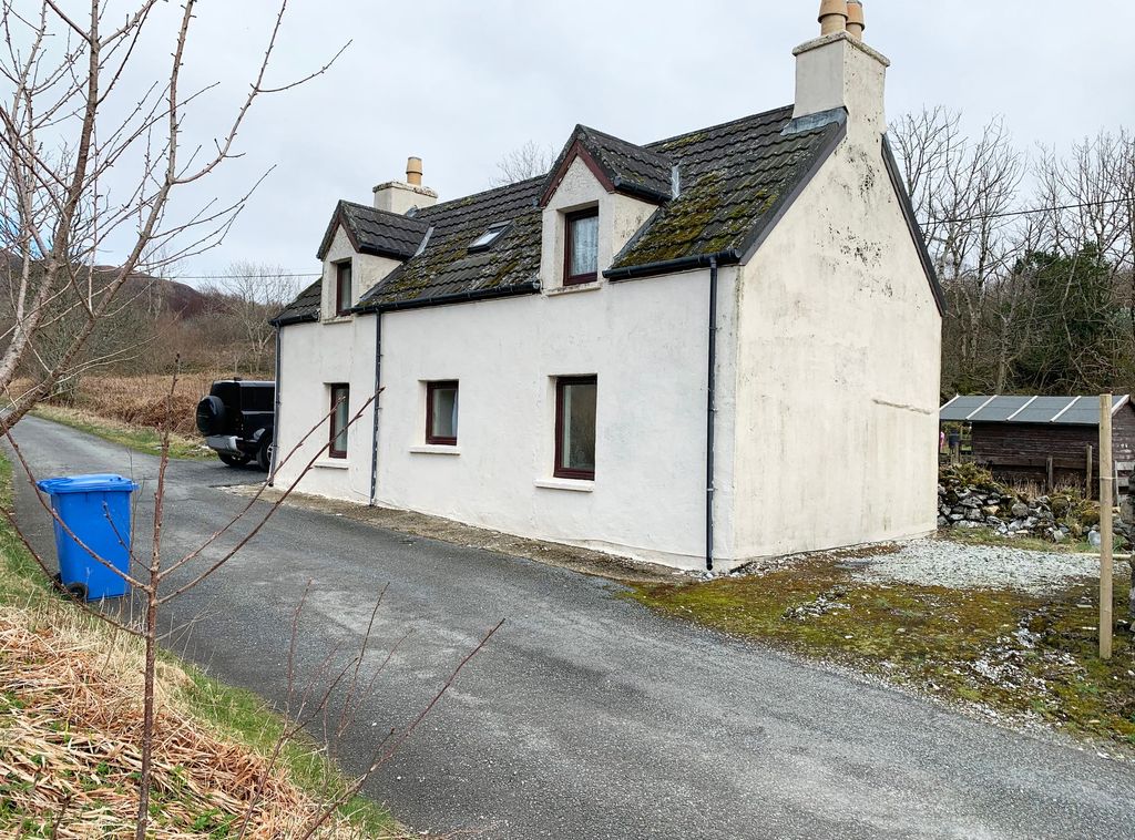 Property photo 1 of 15
